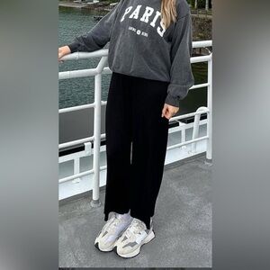 Pleated Straight Pants